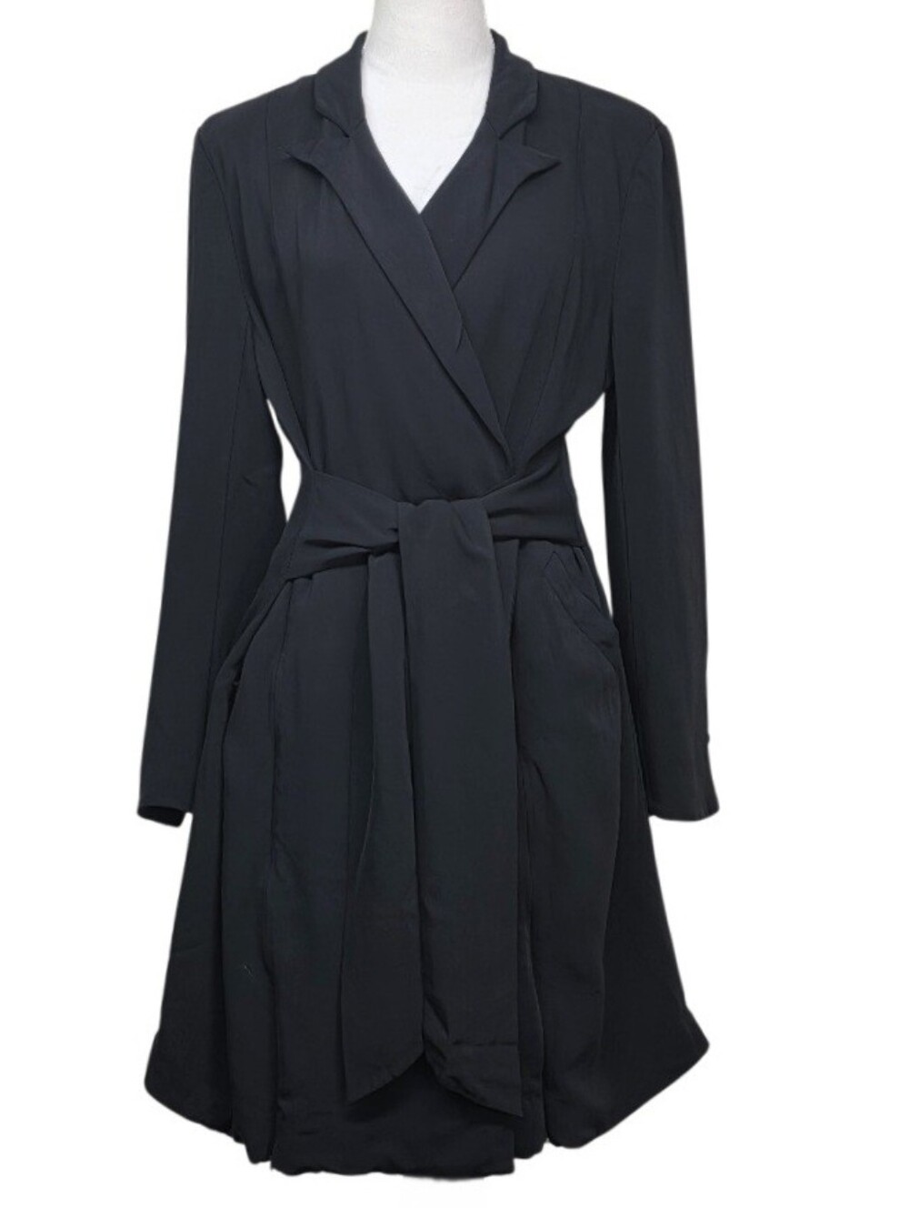 Emilia George Marie Black Maternity Blazer Jacket Size Medium